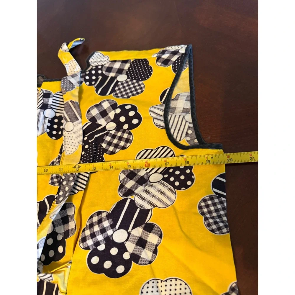 Vintage Handmade Yellow Floral Cobbler Apron Gingham Polka Dot Pockets Mod Retro